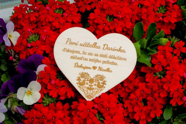 Drevené srdce PANI UČITEĽKE s venovaním